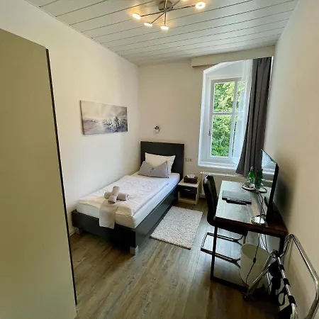 Waldhaus Hotel 3*