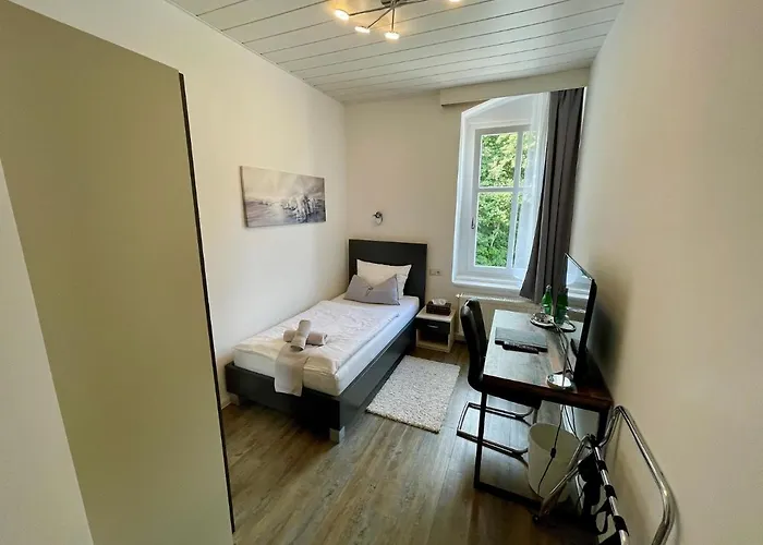 Waldhaus Szálloda 3*