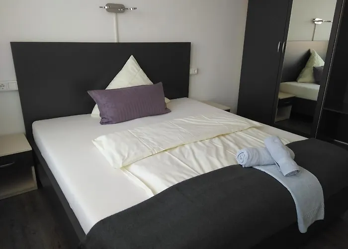 Szálloda Waldhaus 3*